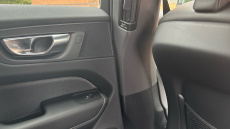 Volvo XC60 2.0 B5P Plus Black Edition 5dr AWD Geartronic Petrol Estate